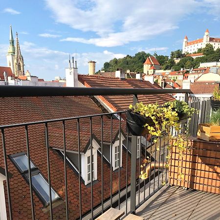 Apartments Bastova, Stela & Mia Apartments Братислава Екстериор снимка