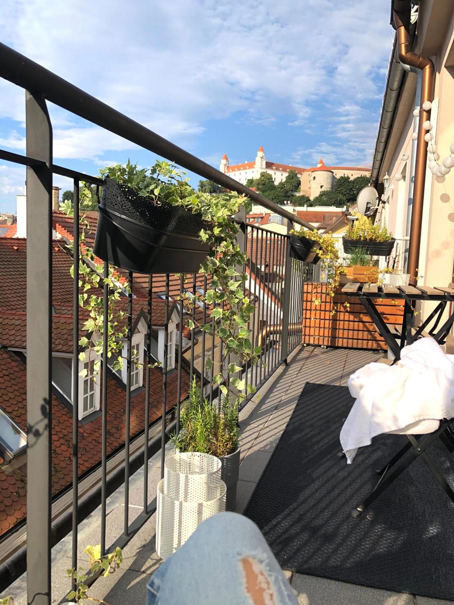 Apartments Bastova, Stela & Mia Apartments Братислава Екстериор снимка