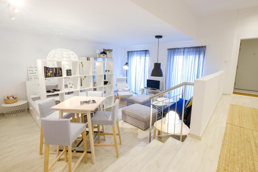 Apartments Bastova, Stela & Mia Apartments Братислава Екстериор снимка