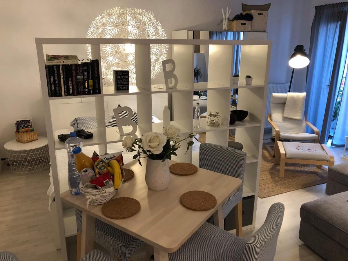 Apartments Bastova, Stela & Mia Apartments Братислава Екстериор снимка